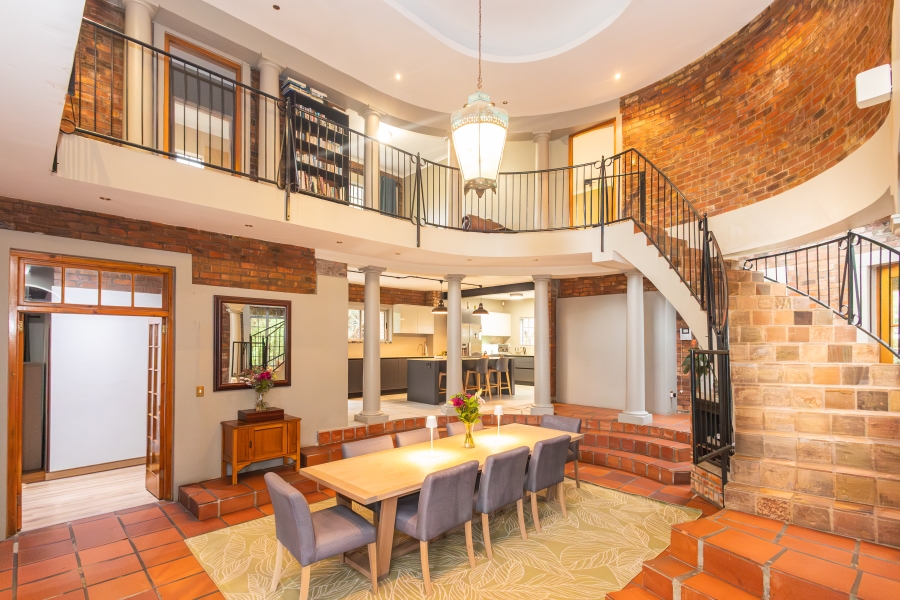 5 Bedroom Property for Sale in Vierlanden Western Cape